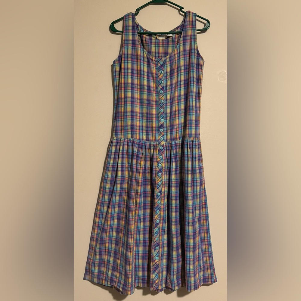 EUC Victoria Harbor Vintage Purple Yellow Button Down Dress with pockets size S